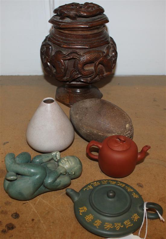 2 Yixing pottery teapots and 3 other items